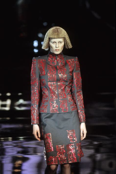 givenchy 1999 fw|Givenchy fin de siècle.